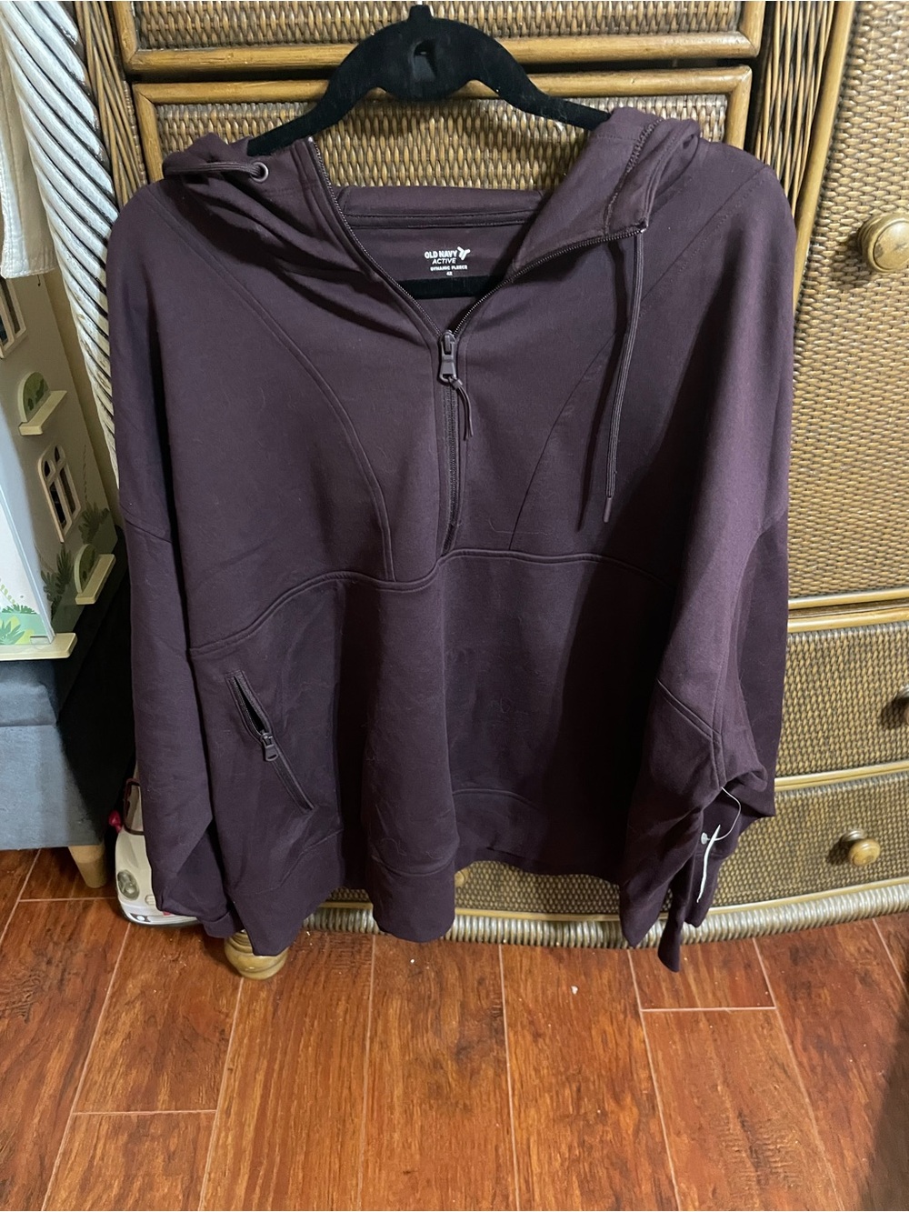 Old Navy Men’s Zip-Up Hoodie Sweater in Plum
